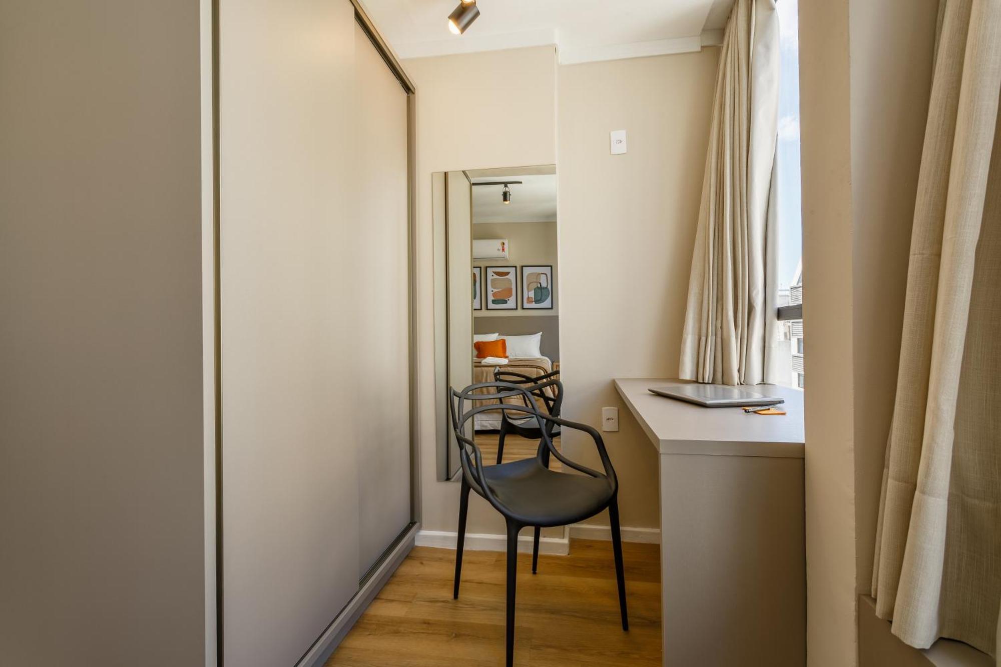 Estudio Pratico No Centro, 900M Do Centrosul P1617 ฟลอเรียนอโปลิส ภายนอก รูปภาพ